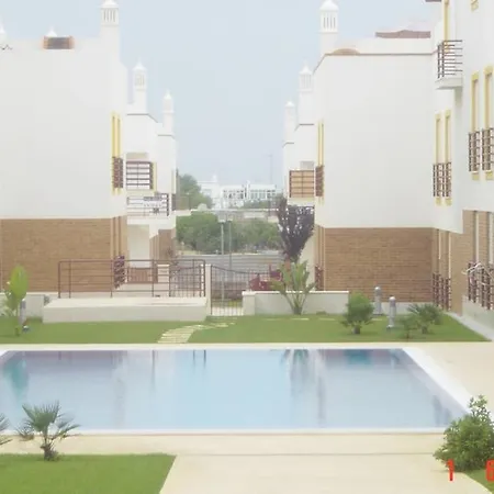 Allgreen , Sea And Pool Apartment *