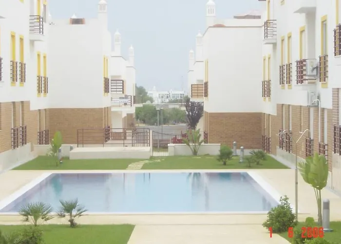 Allgreen , Sea And Pool Apartament *